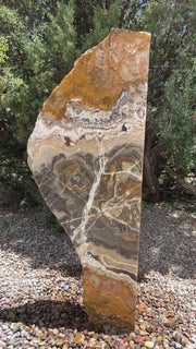 Black Canyon Onyx Infinity Fountain in a landscape setting