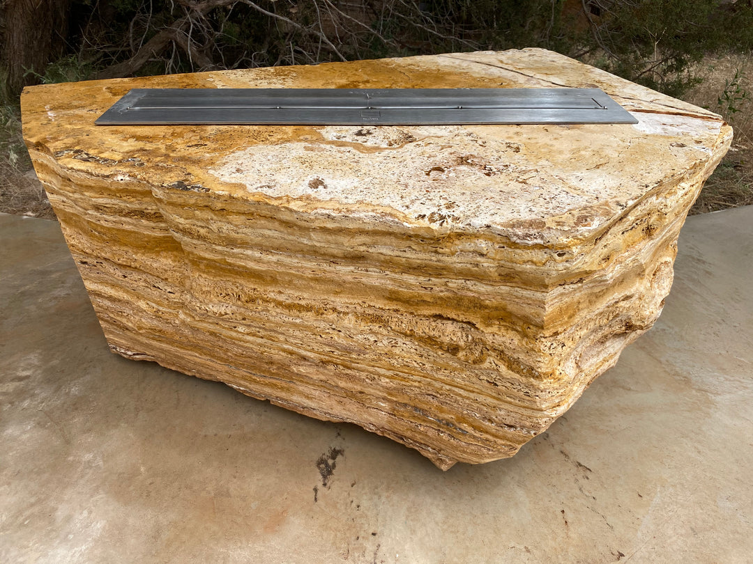 stone  テラステラ Apache Gold Travertine Stone Fire Table with Fossilized Coral